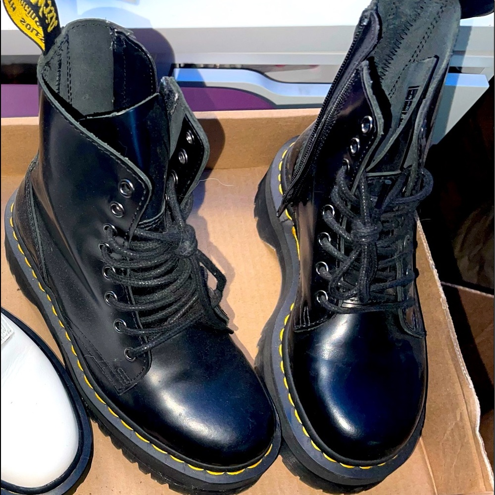 Dr. Martens Jadon boots size 5
